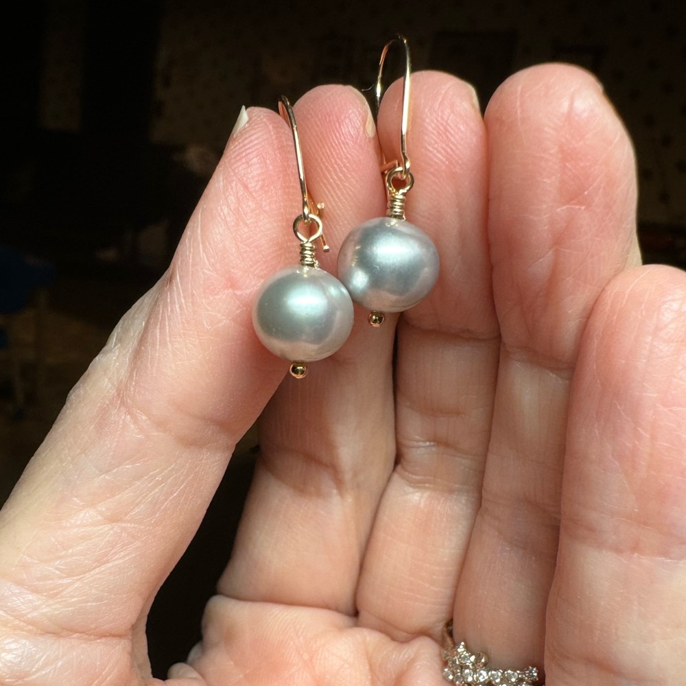 Blue pearl earrings. 14k - Picture 3 of 3